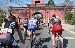 Cycling to Dalat, Vietnam