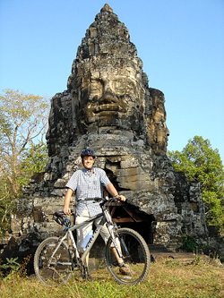 Off road cycling in Angkor