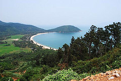 Biking the hai Van Pass, Vietnam